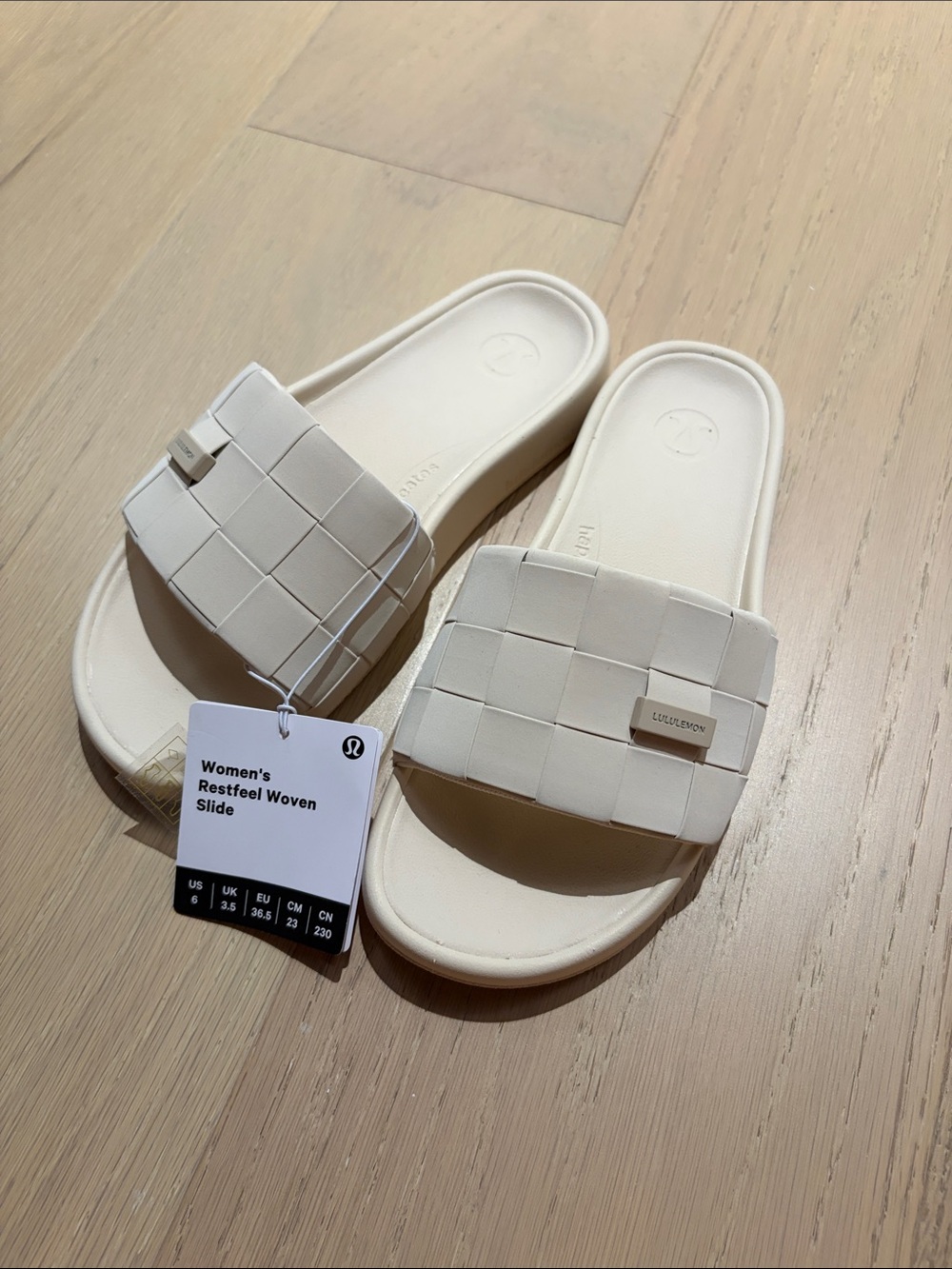 NEW lululemon athletica Women's Restfeel Woven Slide in Light Beige size 6